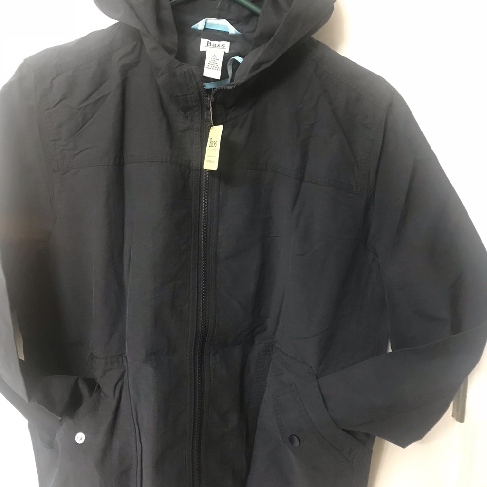 Wind breaker